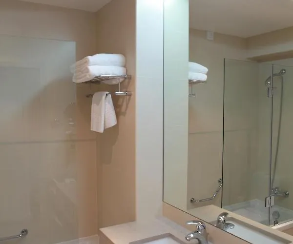 葡萄牙安城酒店 4* 花地瑪