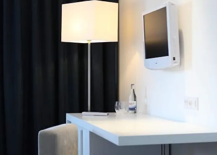 Anjo De Portugal Otel